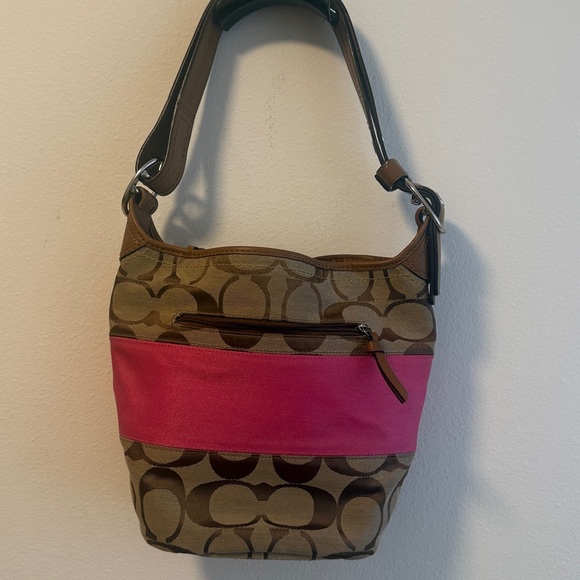 Coach Handbags - Coach Signature Canvas Hobo Shoulder Bag | 💖Leather Trim | Adjustable Strap.